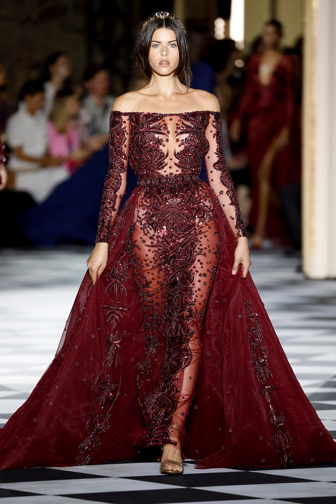 Zuhair Murad: висша мода за есен-зима 2018/2019, вдъхновена от царска Русия