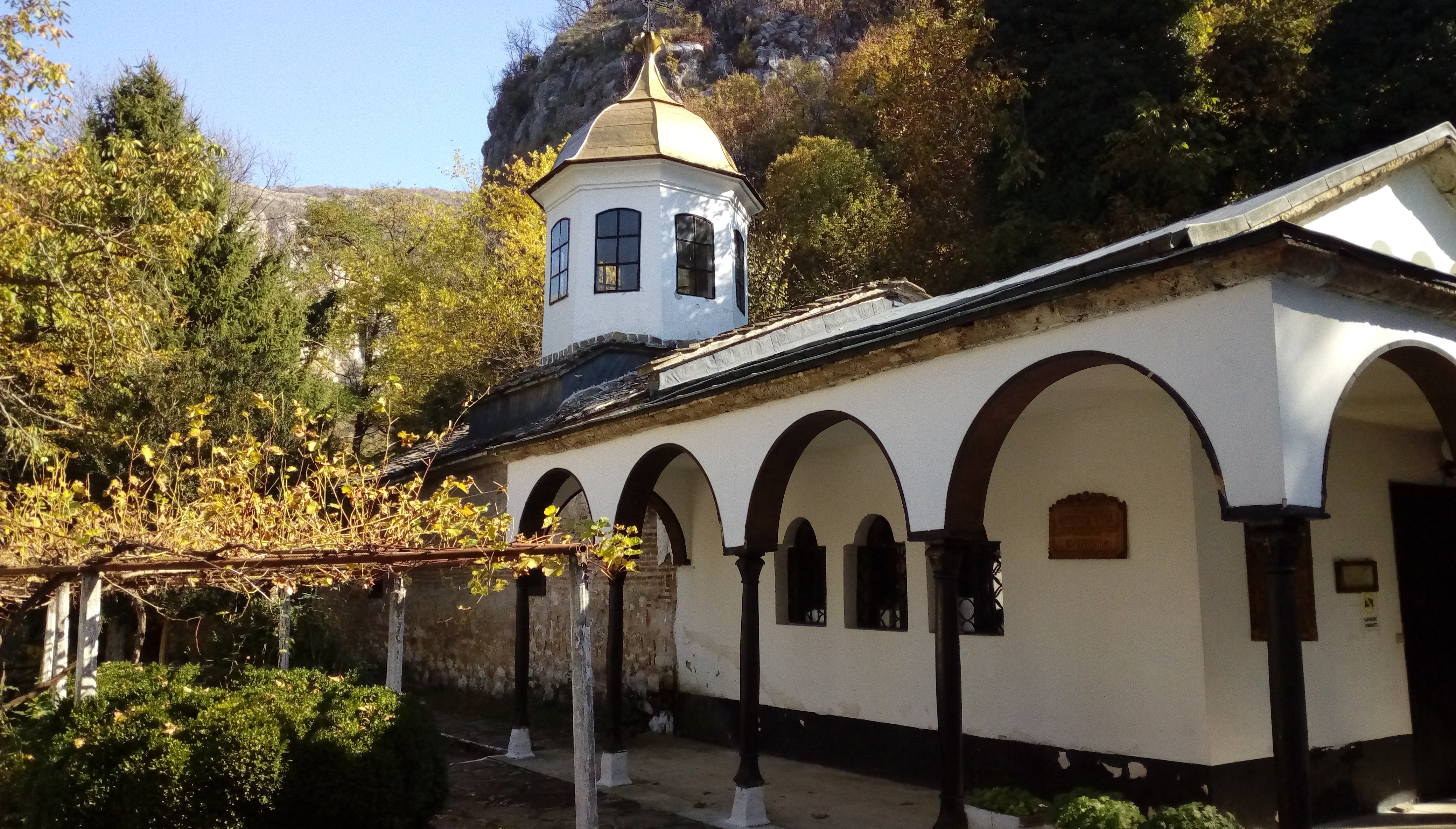 Черепишкият манастир: перлата на Искърското дефиле