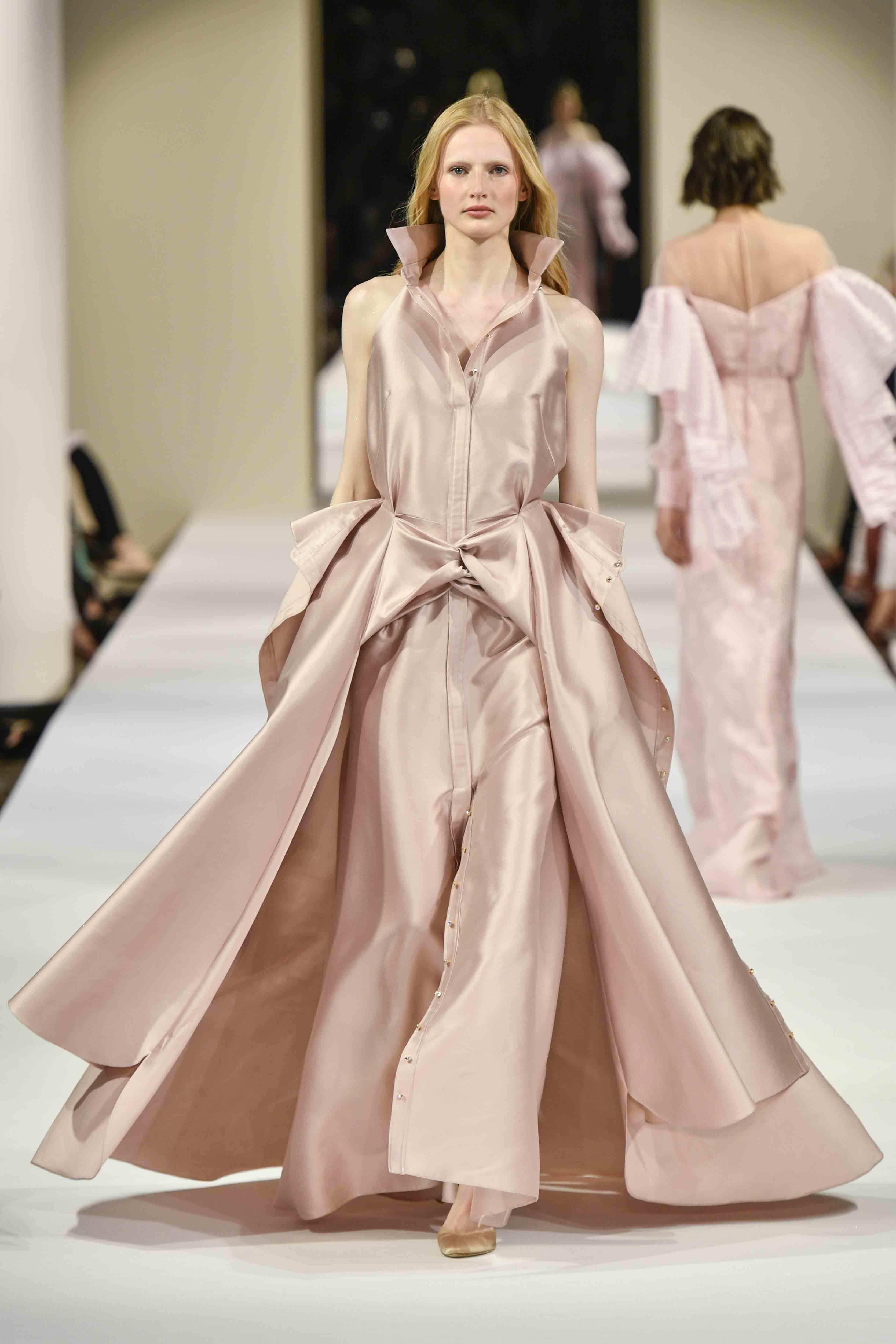 Alexis Mabille: висша мода за есен-зима 2018/2019