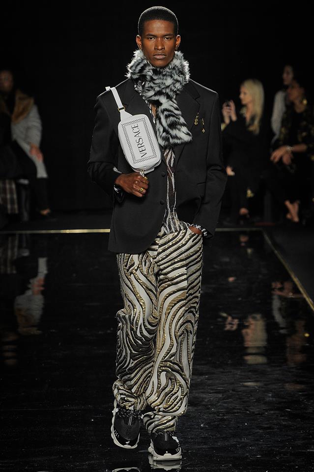 Versace: предварителна колекция есен 2019