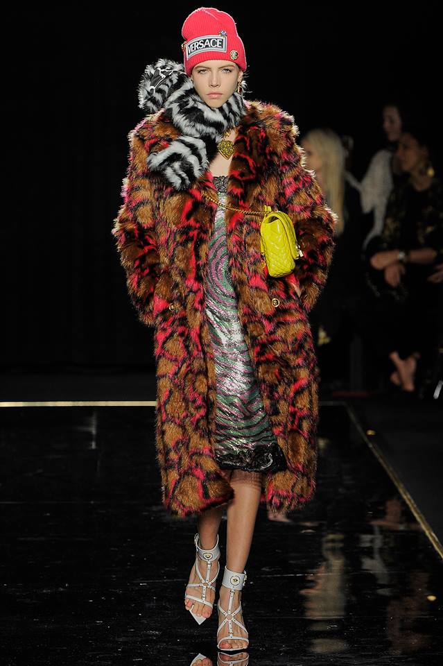 Versace: предварителна колекция есен 2019