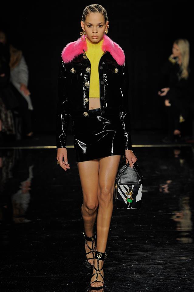 Versace: предварителна колекция есен 2019