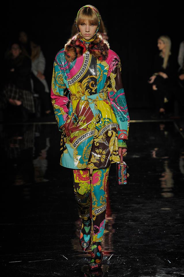 Versace: предварителна колекция есен 2019