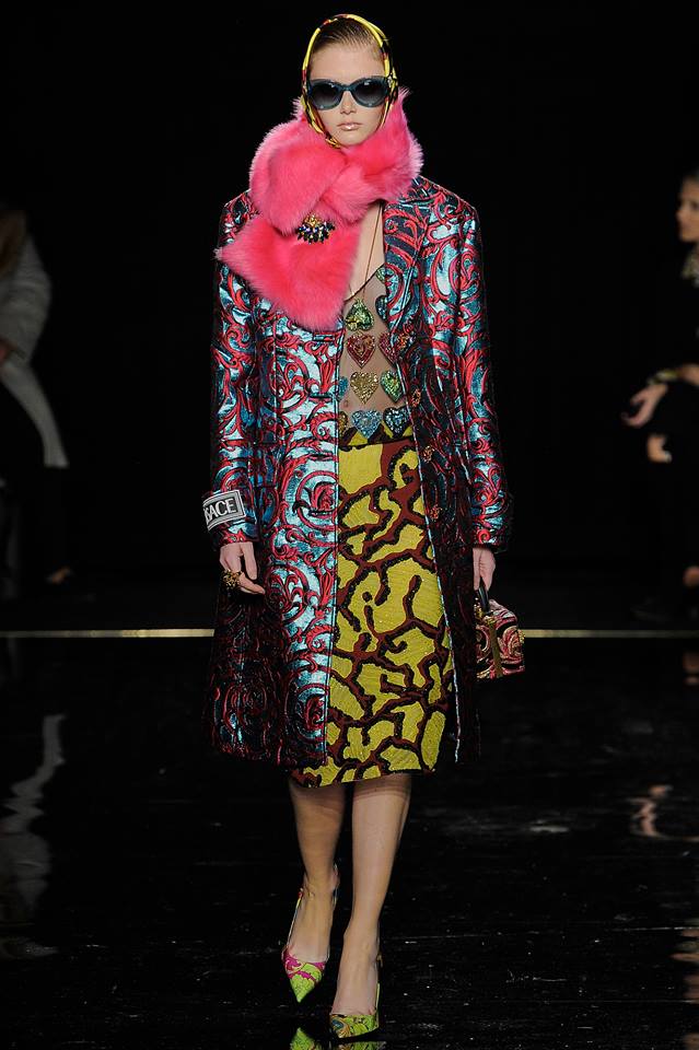Versace: предварителна колекция есен 2019