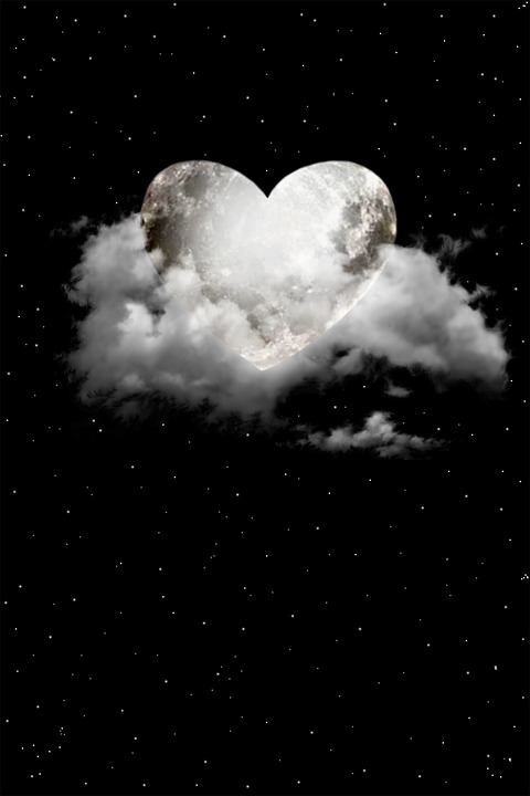 Романтични илюстрации с луна, любов и още нещо