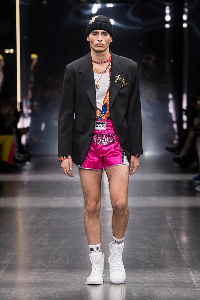 Versace: мъжка мода за есен-зима 2019/2020