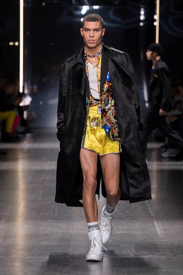 Versace: мъжка мода за есен-зима 2019/2020