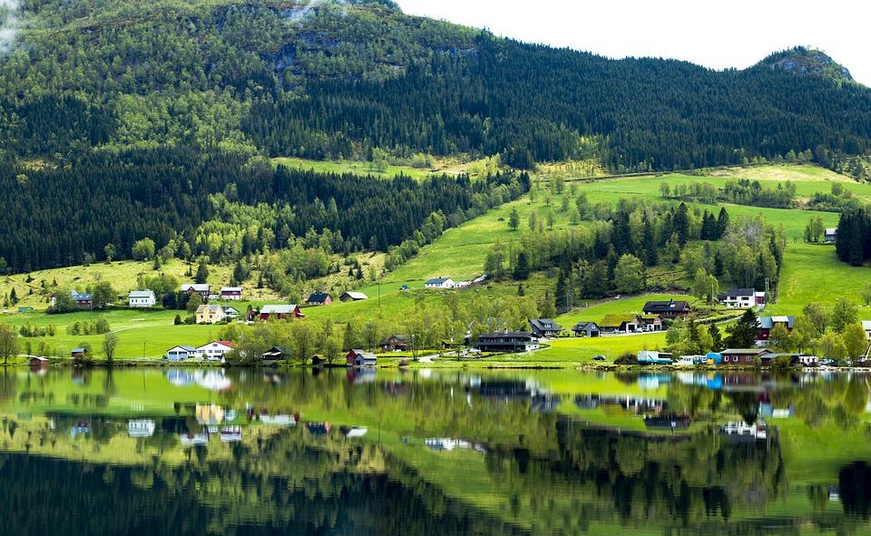 Красотата на Лофотенските острови в Норвегия