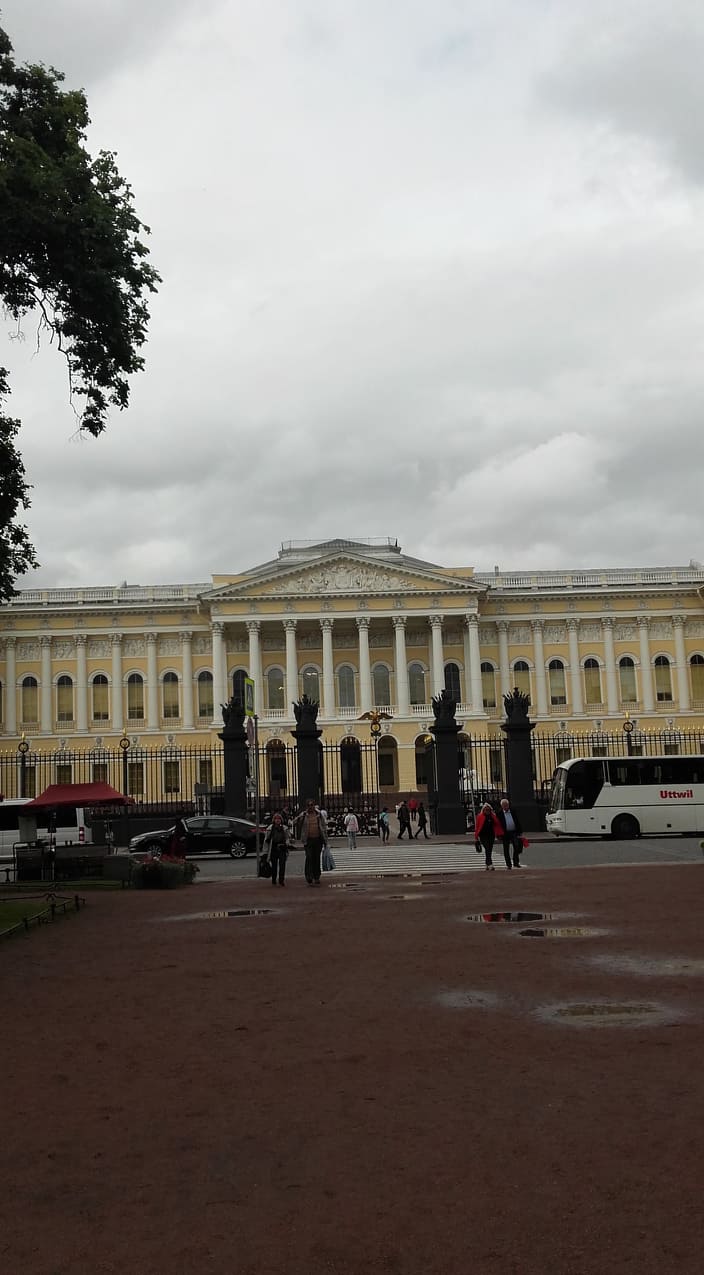 Санкт Петербург през юли