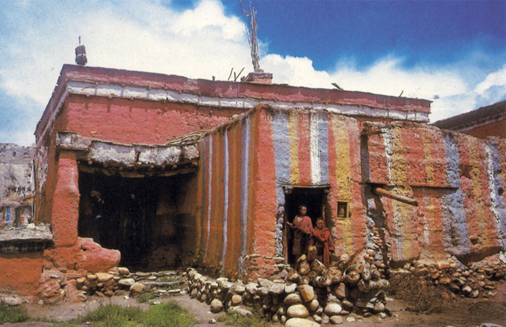 Петер Ауфшнайтер: "8 години в Тибет"