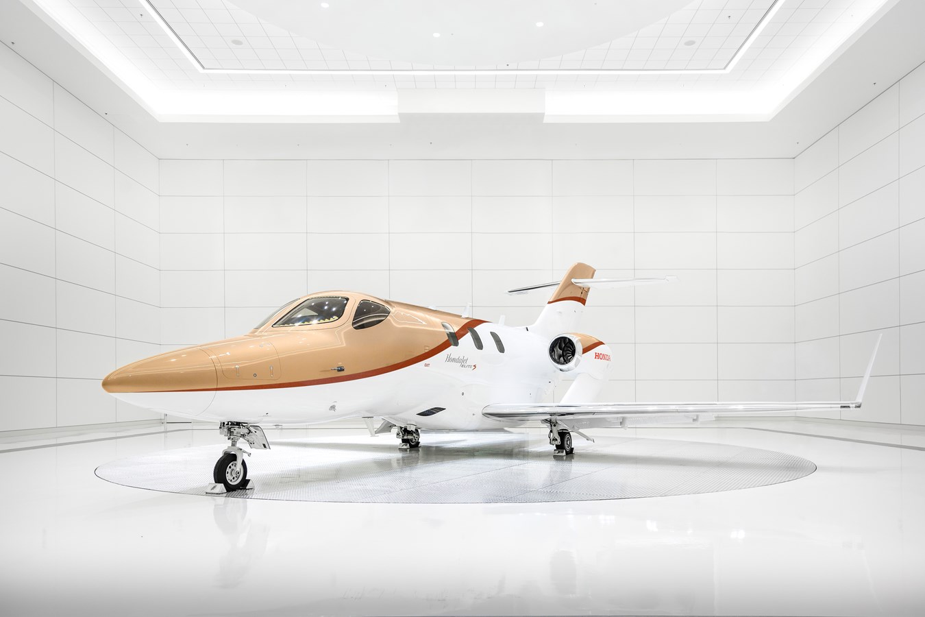 Представиха новия HondaJet Elite S