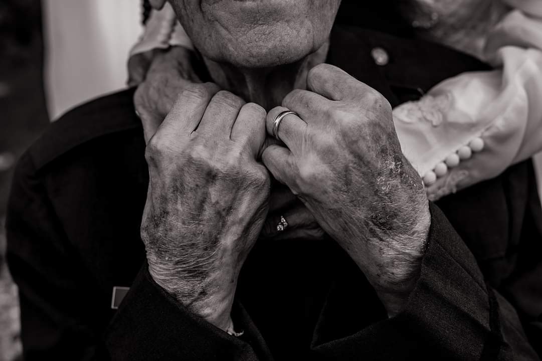 Истории за живота - сватбена фотосесия след 77 години брак