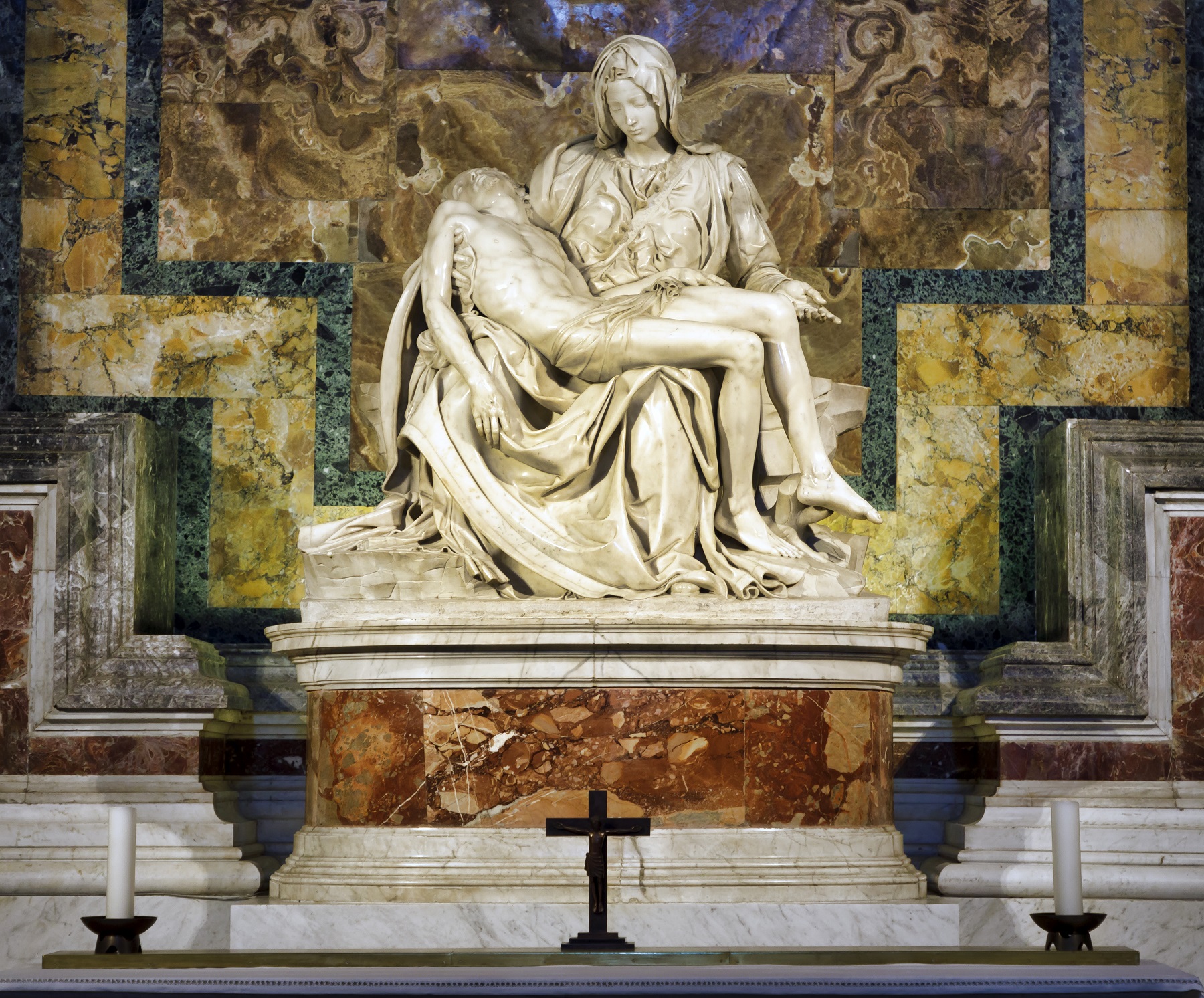 Пиета - скулптурният шедьовър на Микеланджело