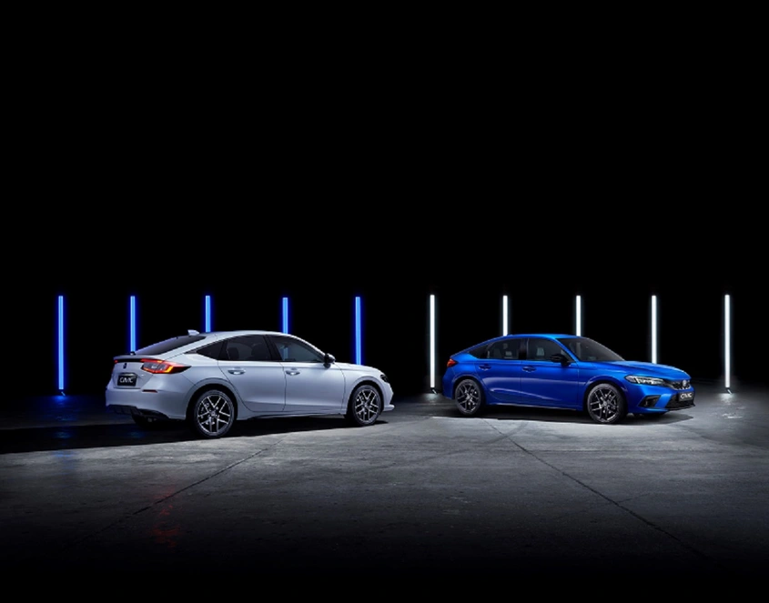 Honda отбелязва 50-годишнината на хечбека Civic