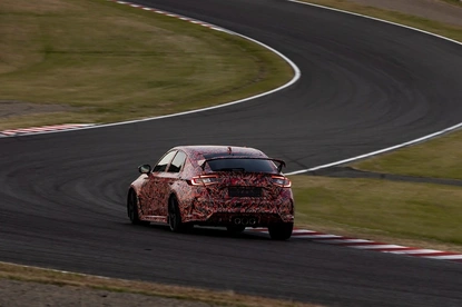 Новият Honda Civic Type R с рекорд на "Сузука"