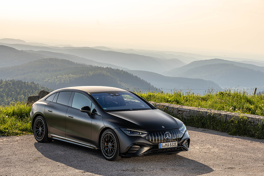 Силвър Стар стартира продажбите на Mercedes-AMG EQE 53 4MATIC+