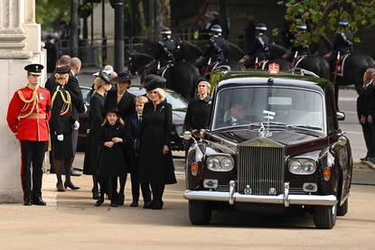 Кой е поканен и кой е отхвърлен от погребението на кралица Елизабет II