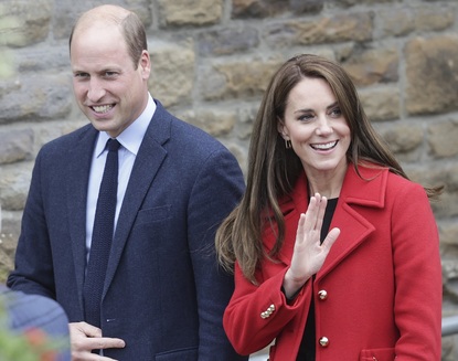 Принц Уилям и принцеса Кейт посетиха Уелс за първи път, откакто получиха новите си титли