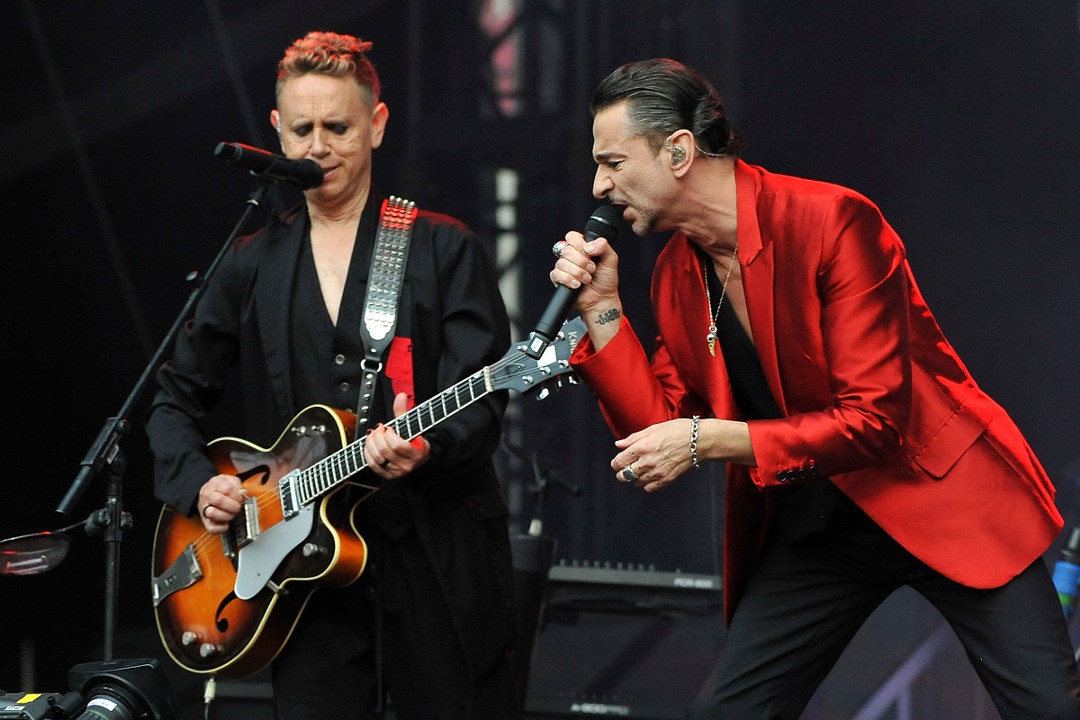 Depeche Mode обявиха първото си световно турне от пет години насам, носещо името Memento Mori