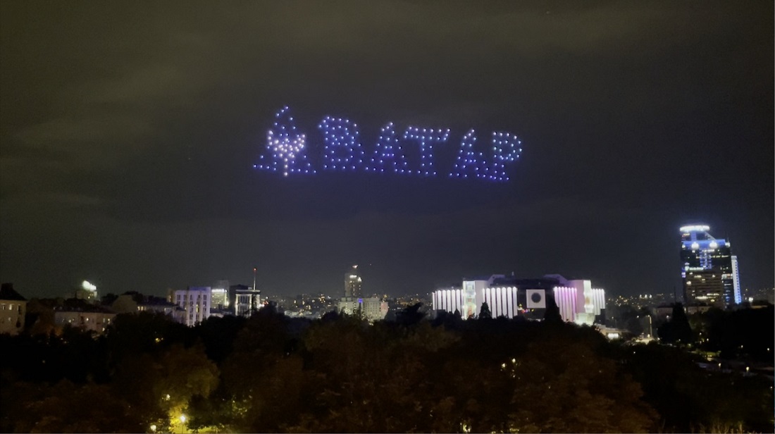 Най-мащабното светлинно дрон шоу в България даде началото на обратното отброяване до кинопремиерата на Аватар: Природата на водата
