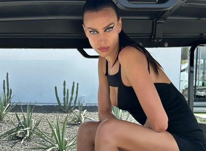 Ирина Шейк заложи на винтидж за своя моден гардероб на Coachella