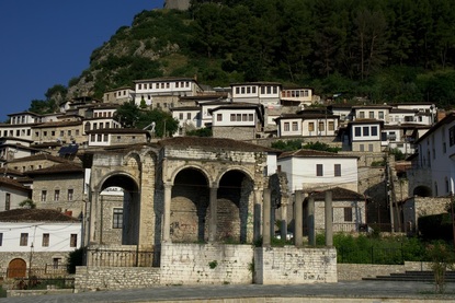 Находките на High View Art: Берат, Албания