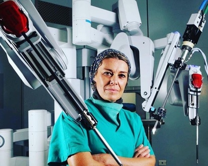 Д-р Франка Мелфи е първата в света, която лекува рак на белия дроб с торакална роботизирана хирургия