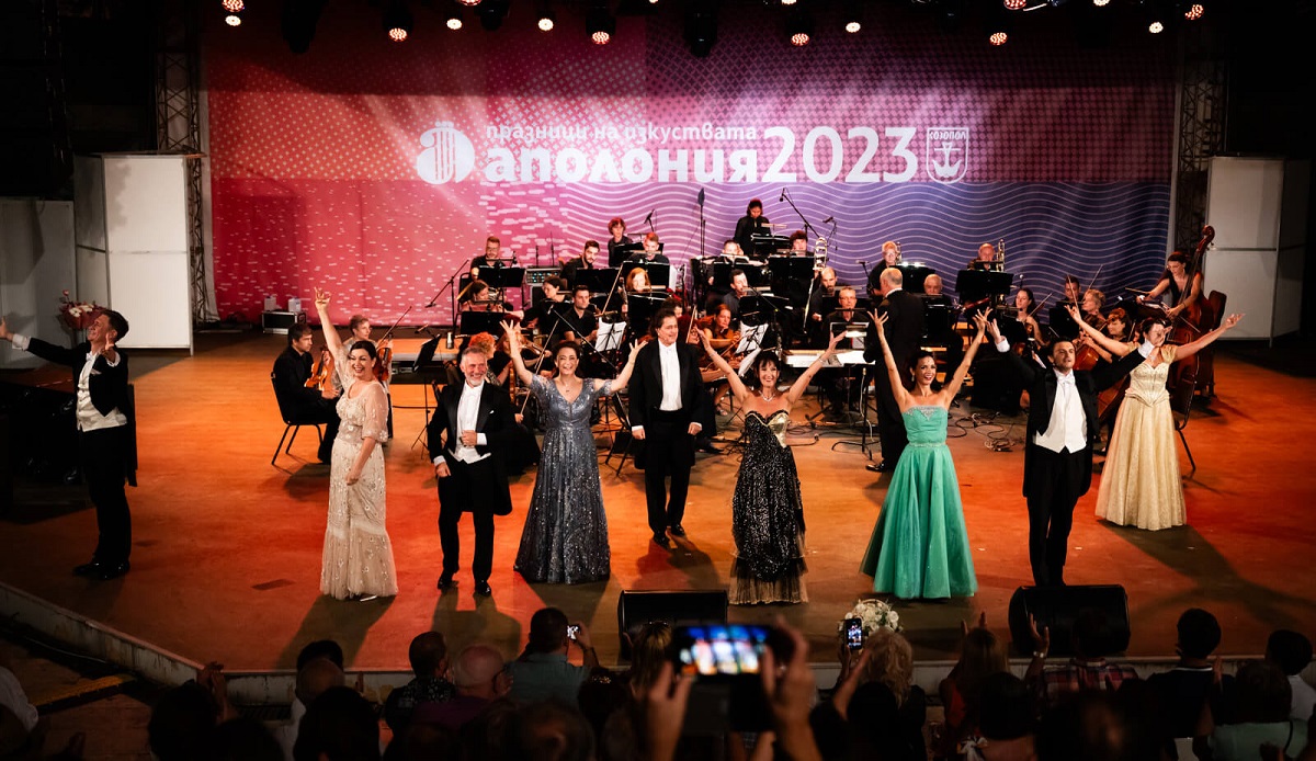Грандиозно откриване на Аполония 2023 с галаконцерт на Музикален театър ''Стефан Македонски''