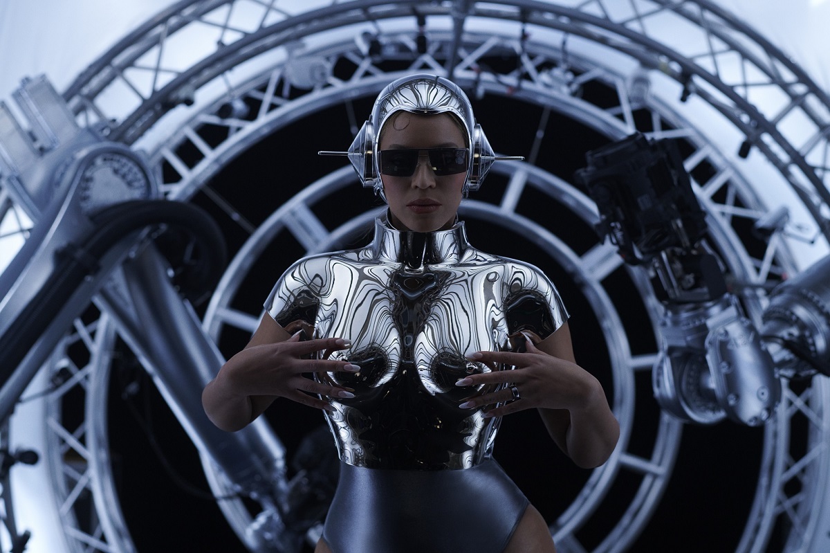 Beyoncé изпраща годината с нов сингъл
