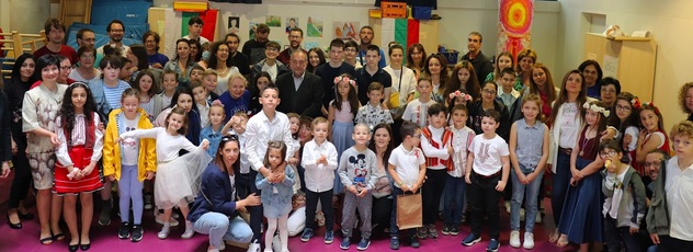 Международен литературен конкурс "Вълшебното перо" на българското училище "Иван Вазов" в Париж