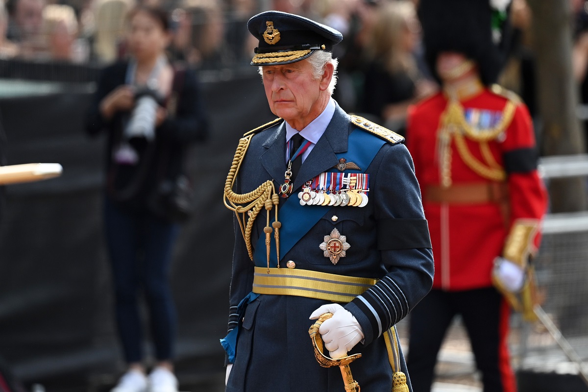 Крал Чарлз III е диагностициран с рак, съобщи Бъкингамският дворец