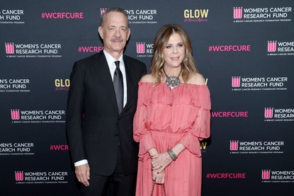 Том Ханкс и Рита Уилсън в подкрепа на жените болни от рак