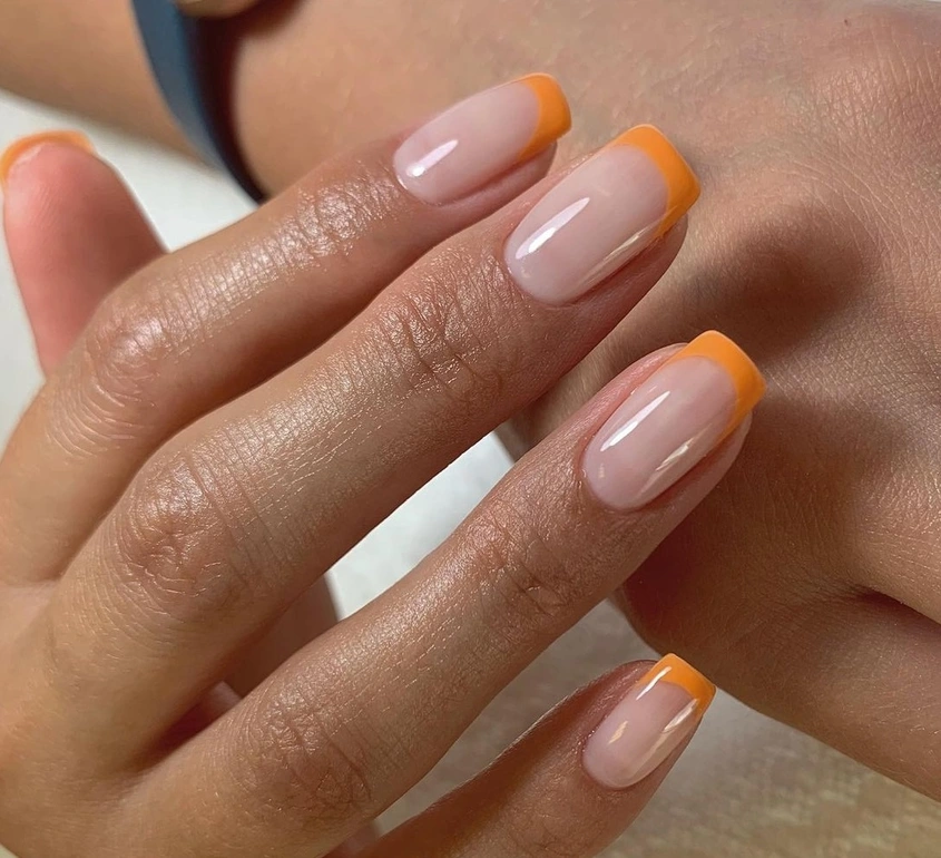 Цитрусов маникюр: Това е цветът на лятото