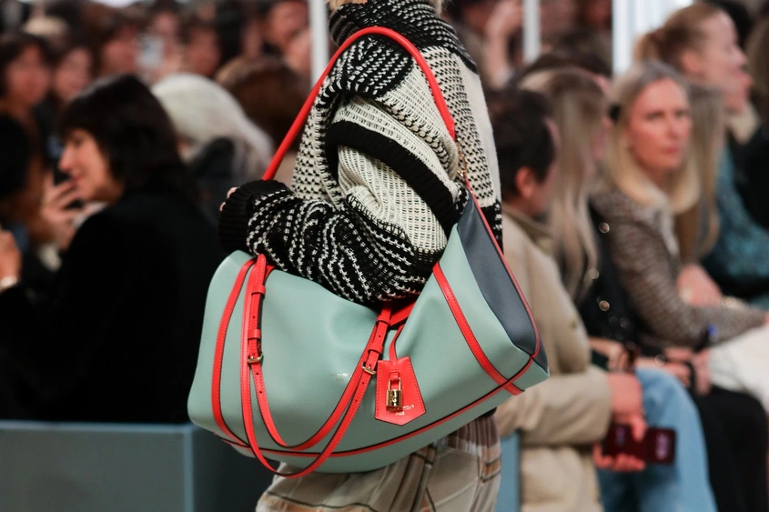 Louis Vuitton: Ще те чакам на парижката гара