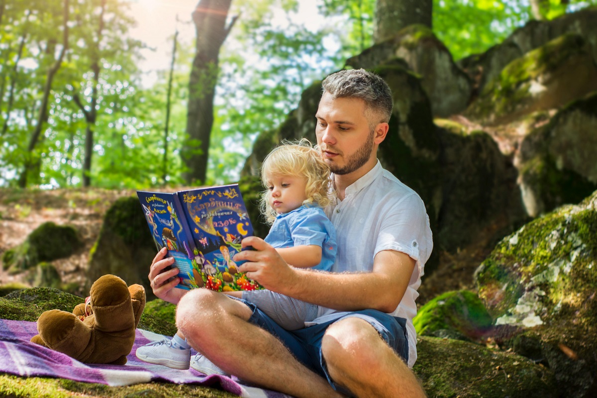 Да посрещнем празника на детската книга в очакване на „живите” книги и „живото” четене