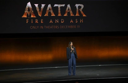Зоуи Салдана представи ''Аватар: Огън и пепел'' на CinemaCon 2025 