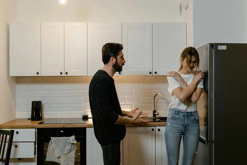 Саморазрушителните навици и вредното поведение могат да бъдат признаци за това, че страдаме от някакво психическо разстройство