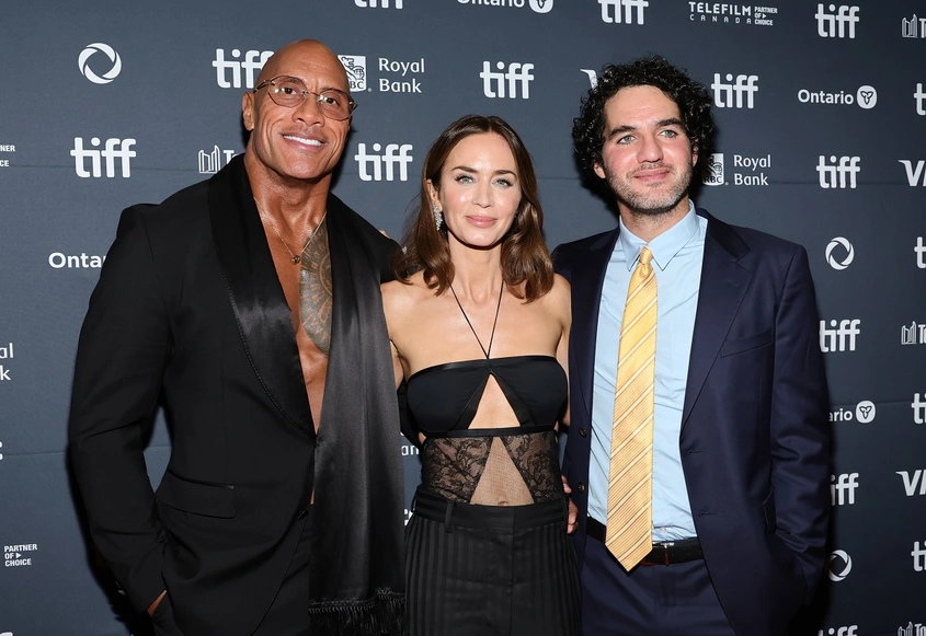 Дуейн Джонсън & Емили Блънт: ''Станахме много близки приятели''