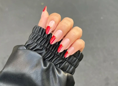 10 идеи за маникюр през декември 2025 г.