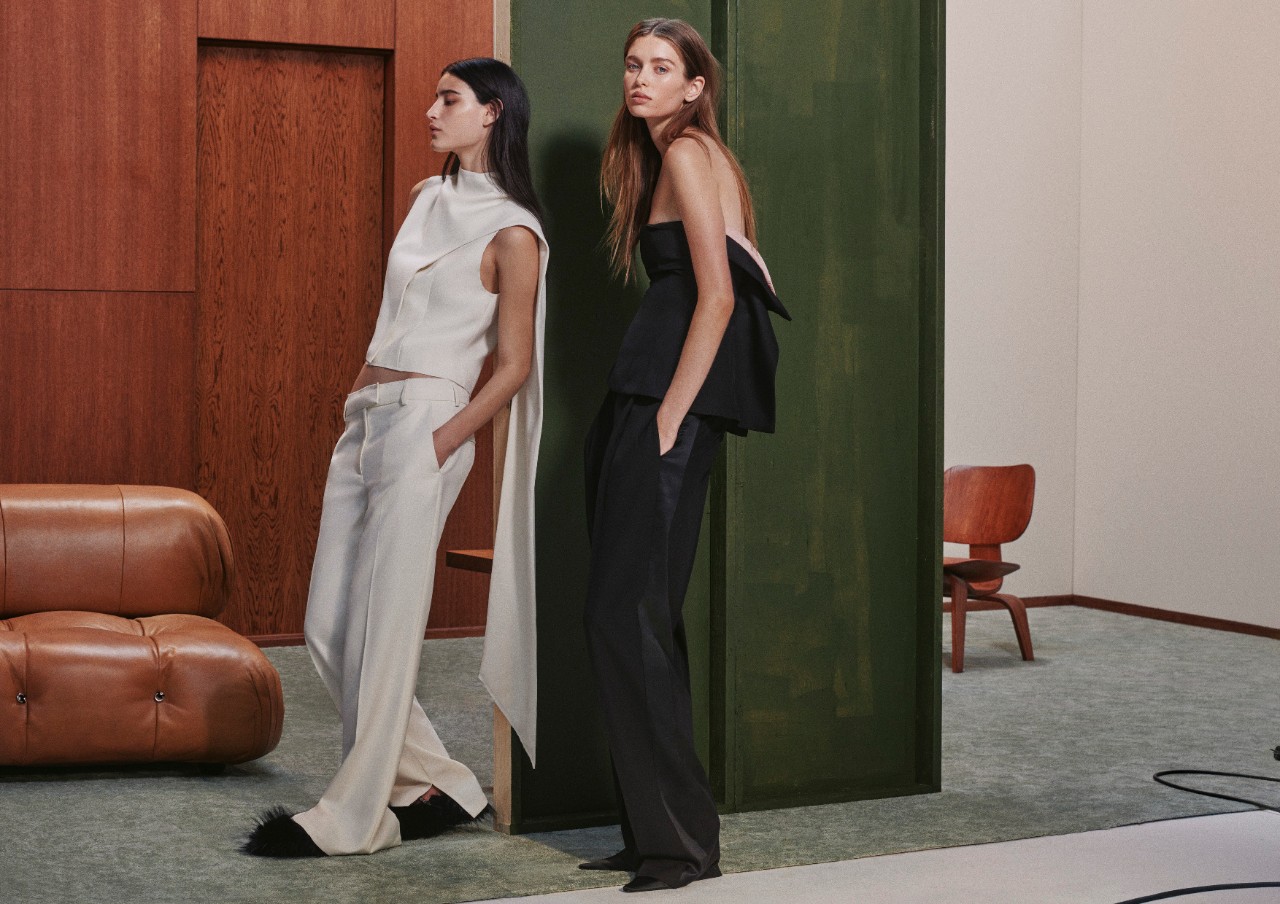 H&M дава старт на празничния сезон с колекция Holiday 2025 - изтънчена комбинация от блясък, модерен стил и луксозни материи