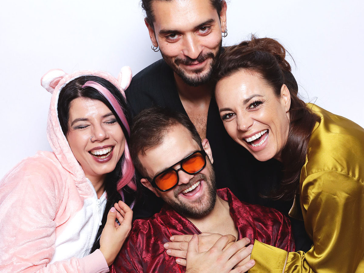 Трагикомедията ''Всички замесени''- за първи път на българска сцена