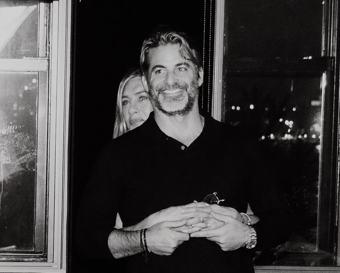 Дженифър Анистън & Джим Къртис: Любовта съществува (и след 50)