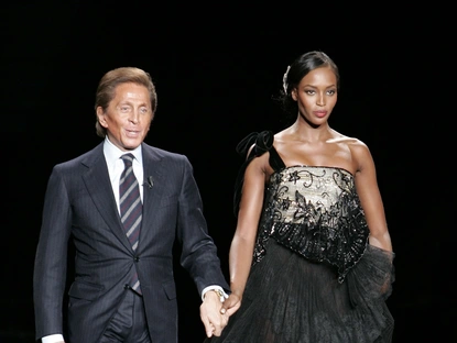 Наоми Кембъл & Валентино​: Последното сбогуване на една Муза