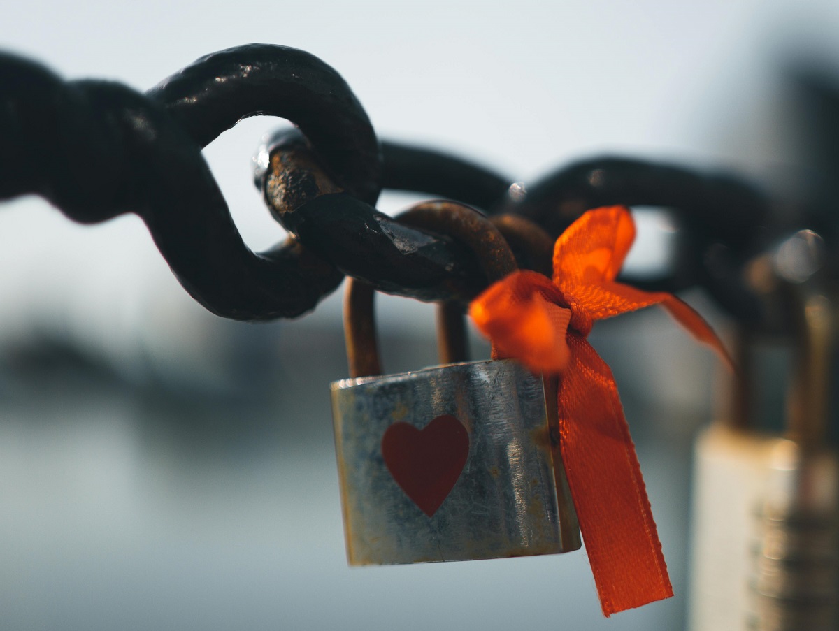 Топ 4 зодии, които обичат най-силно