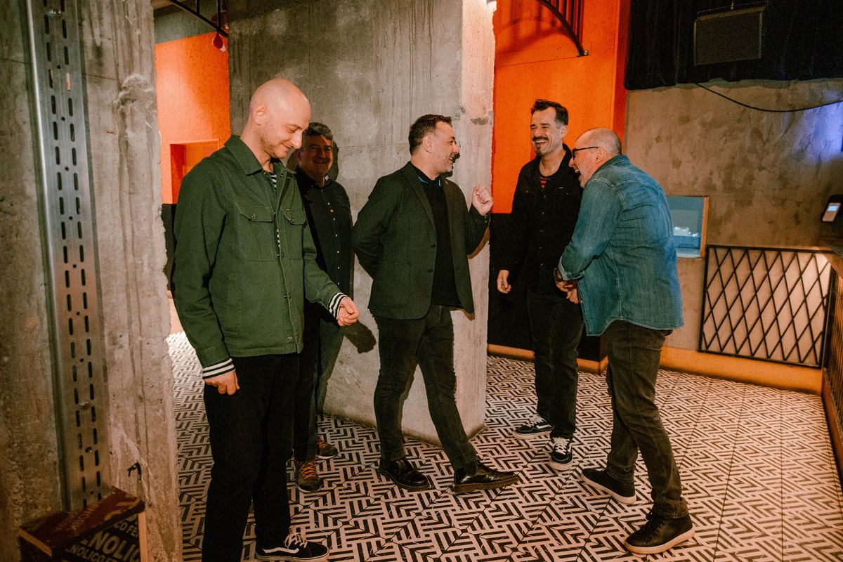 Остава представят новия си албум ''Сърце/Вина'' – интимен, социален и дълбоко личен звук от съвремието