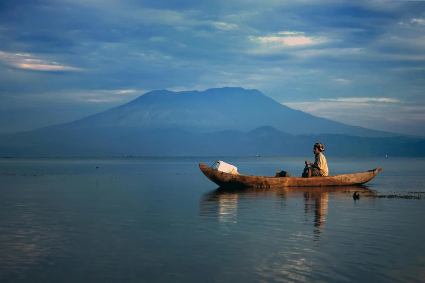 Силата на думите: Философията на убеждението в свят, който слуша внимателно