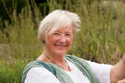 Билколечение за начинаещи: Известната немска природолечителка Урсел Бюринг дава ценни съвети за домашната аптечка