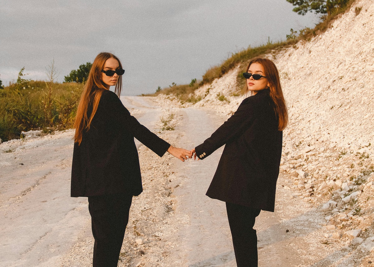 Защо всички мразят Близнаците, но тайно искат да са като тях