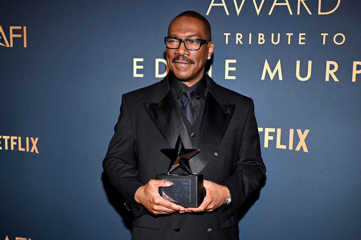 Еди Мърфи получи наградата на AFI за цялостен принос към киното
